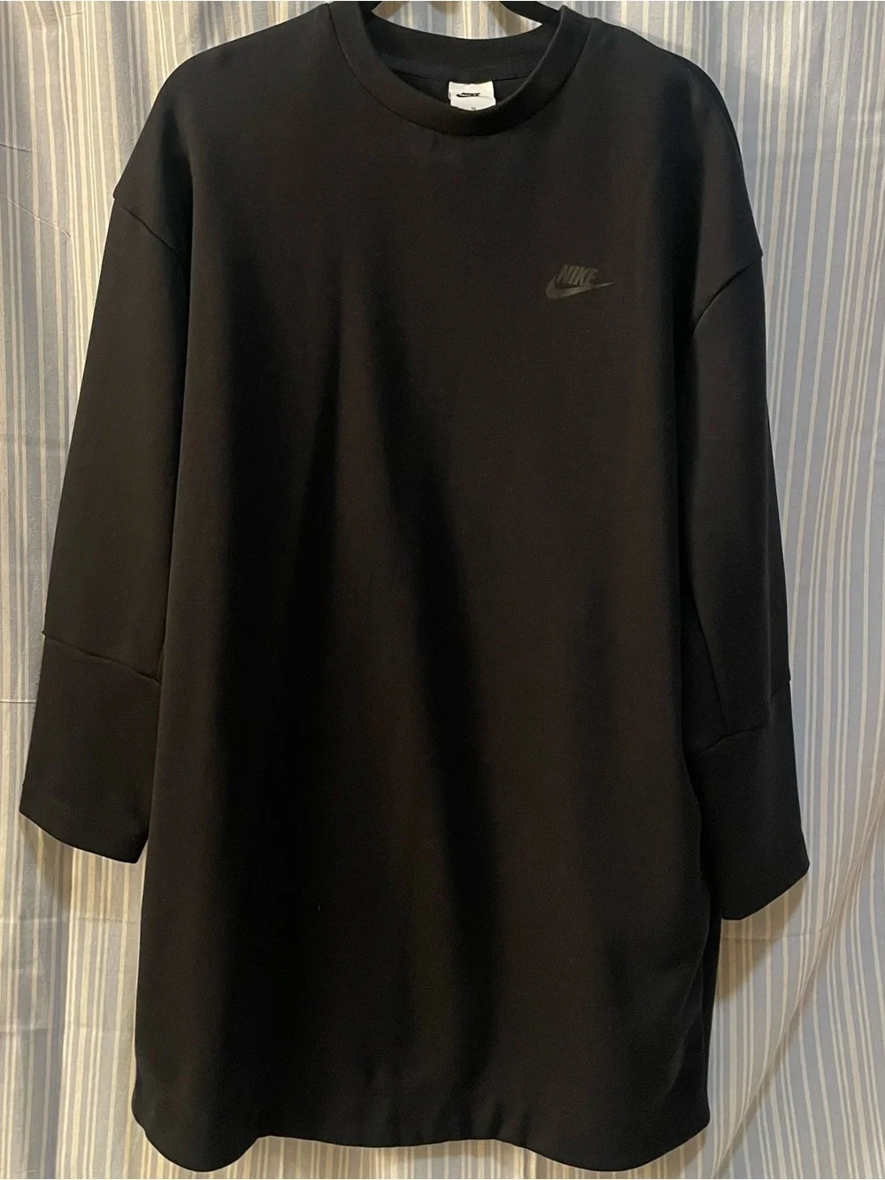 Nike WOMEN'S TECH FLEECE LONG SLEEVE DRESS - BLACK/BLACK